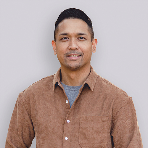 Arnold Gelacio - Owner & Principal Technologist professional headshot